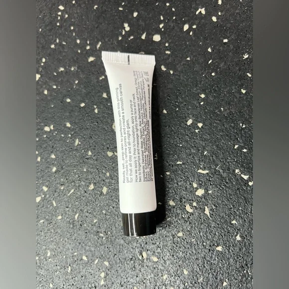 OFRA | SILICONE PRIMER 12mL - Picture 3 of 3